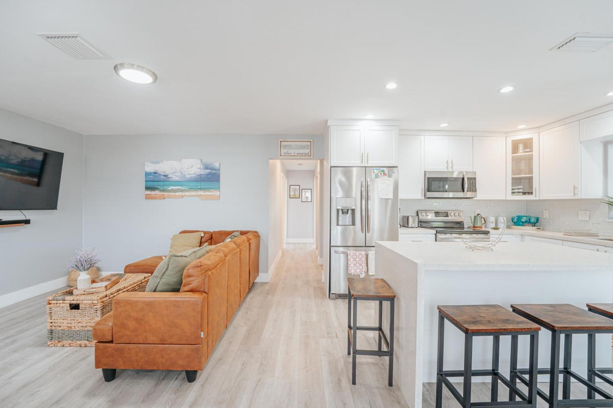Home With A Pool Close To Beach And Fll Airport Pool Heated October- March Fort Lauderdale Bagian luar foto
